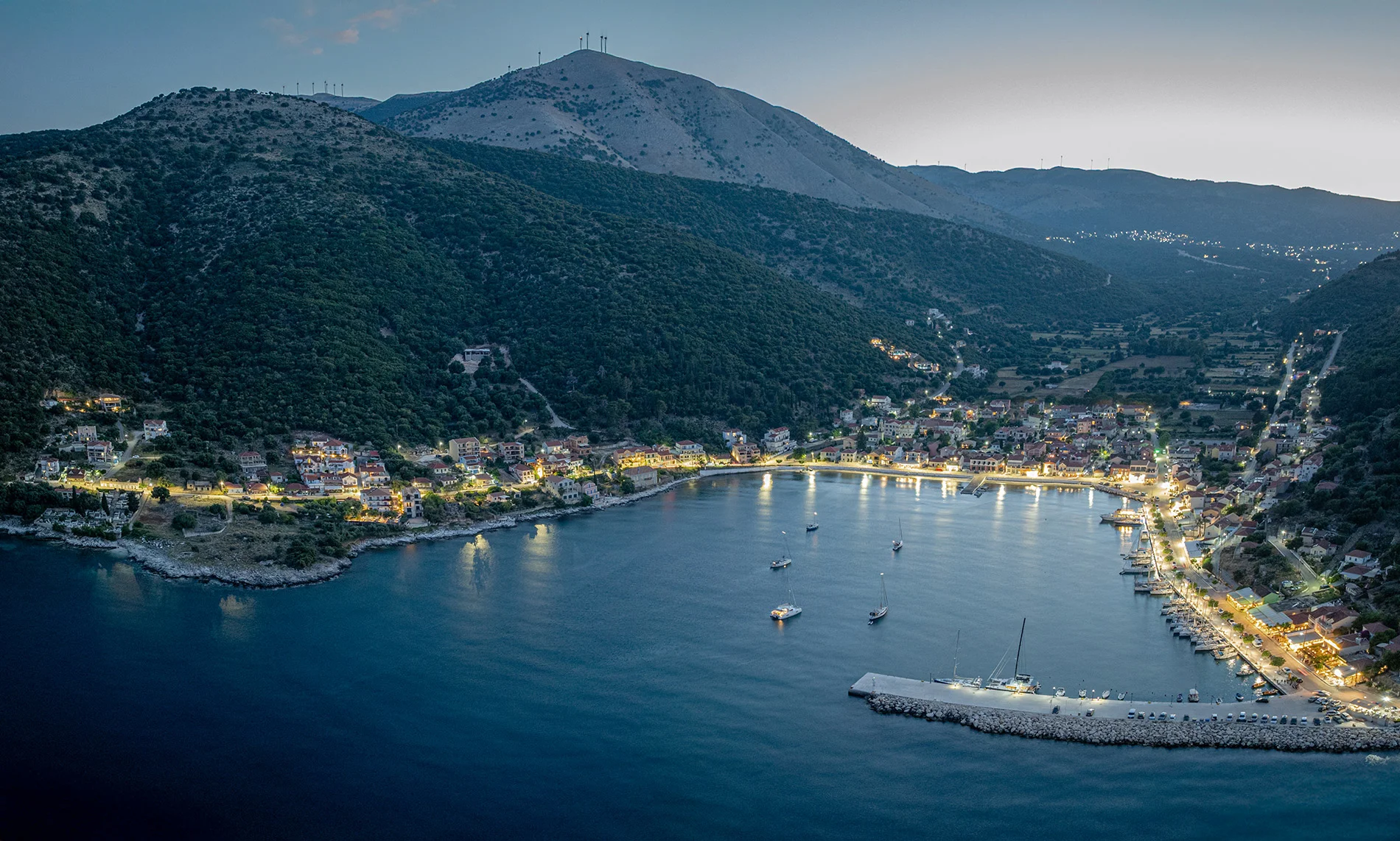 Peaceful hillside location of luxury apartments in Kefalonia