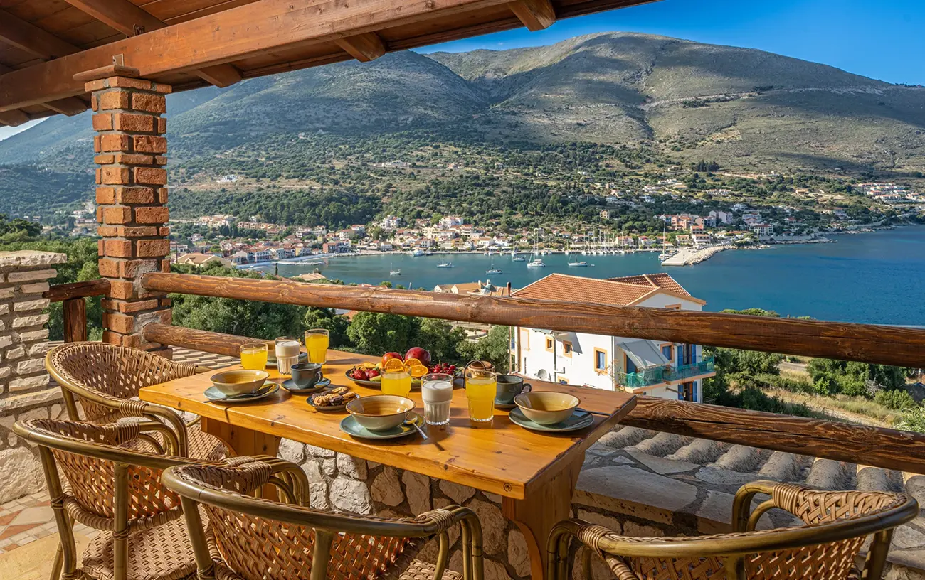 Top floor penthouse with panoramic view in Agia Efimia Kefalonia